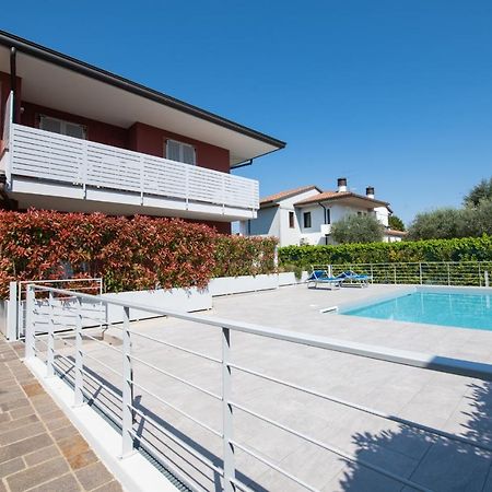 Villa Liliana - App. 06 Сірміоне Екстер'єр фото